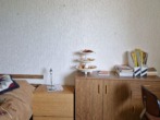 Schlafraum mit Fenster zur Loggia - Appartement Typ B im Ferienpark Hahnenklee