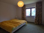 Großes Schlafzimmer - Geräumige 3-Zimmer-Eigentumswohnung