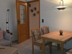 Essplatz im Wohnzimmer - 2-Zi.-Eigentumswohnung am Kurpark in Hahnenklee